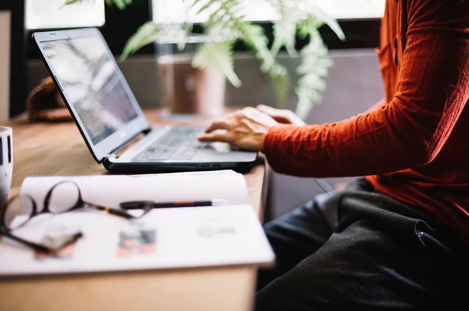 Сообщить о запуске своего дела теперь можно через Госуслуги